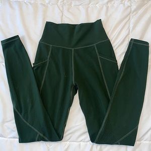 Alphalete Surface Pocket Laser Leggings